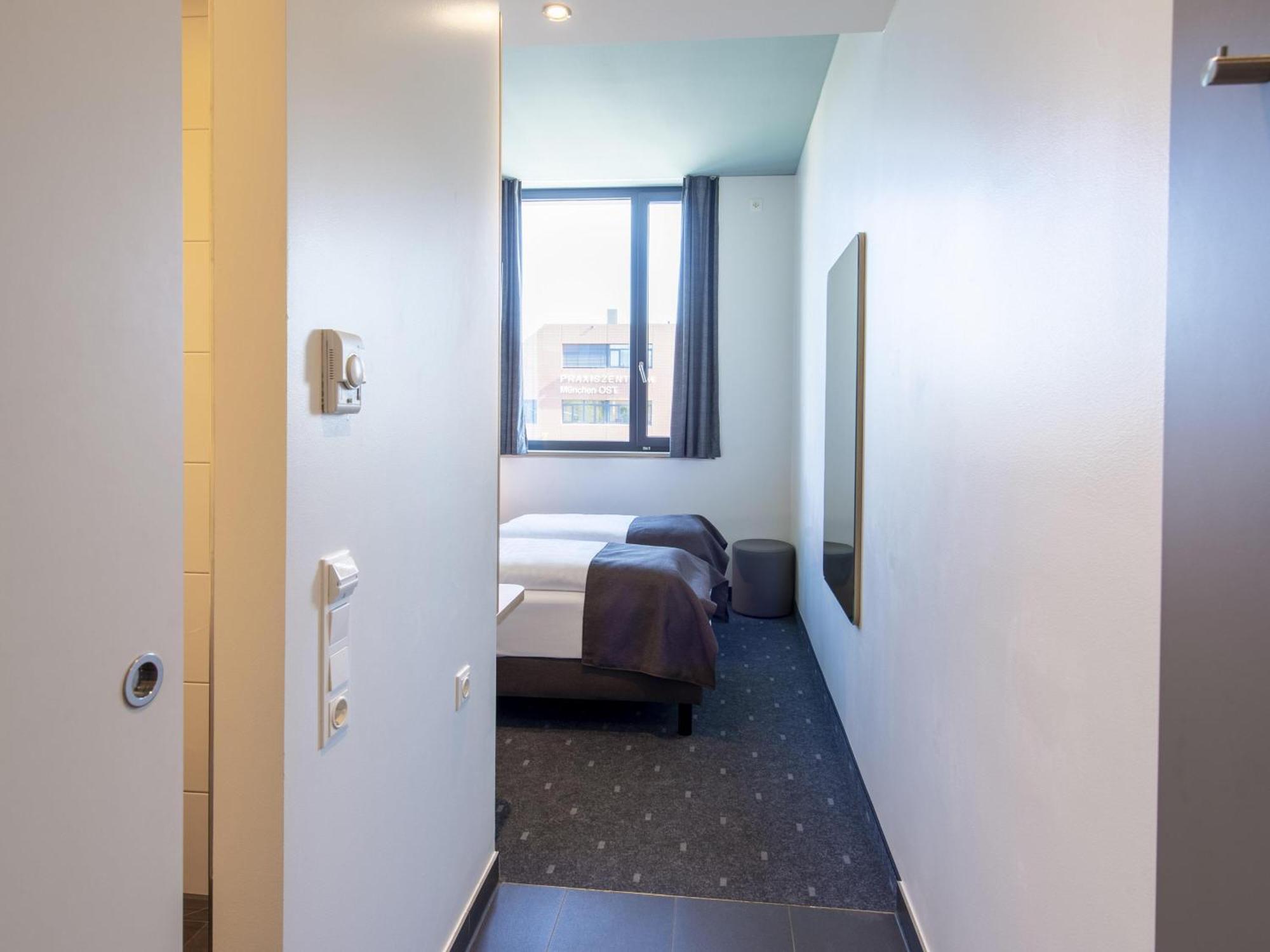 B&B Hotel Muenchen-Trudering Εξωτερικό φωτογραφία
