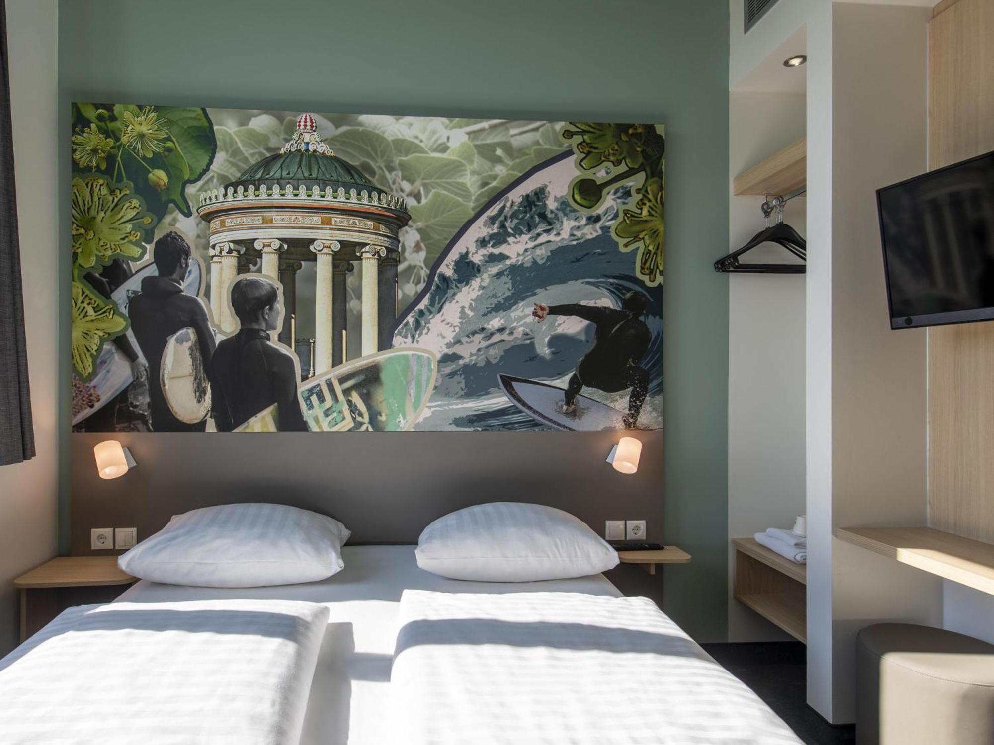 B&B Hotel Muenchen-Trudering Εξωτερικό φωτογραφία
