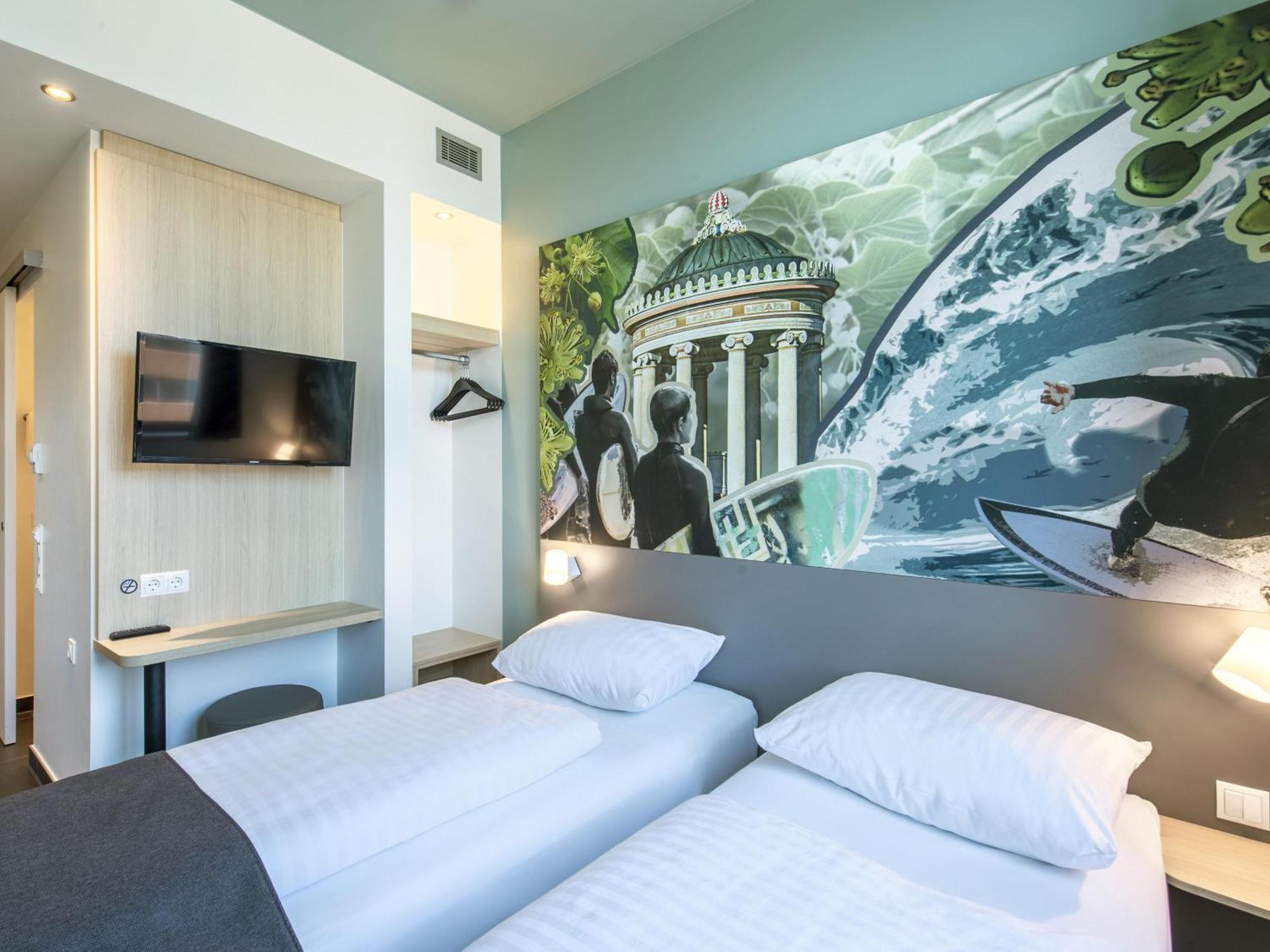 B&B Hotel Muenchen-Trudering Εξωτερικό φωτογραφία