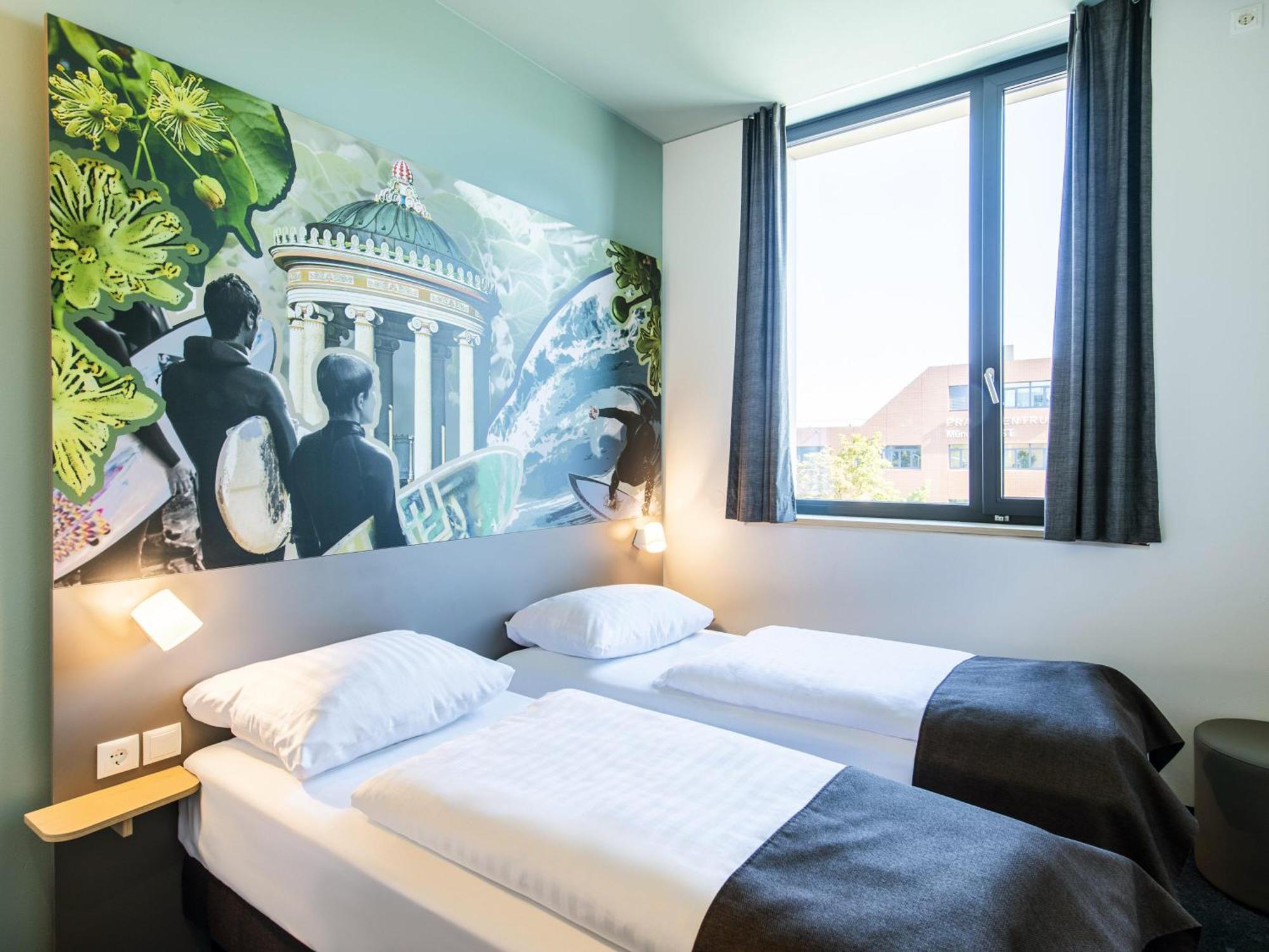 B&B Hotel Muenchen-Trudering Εξωτερικό φωτογραφία
