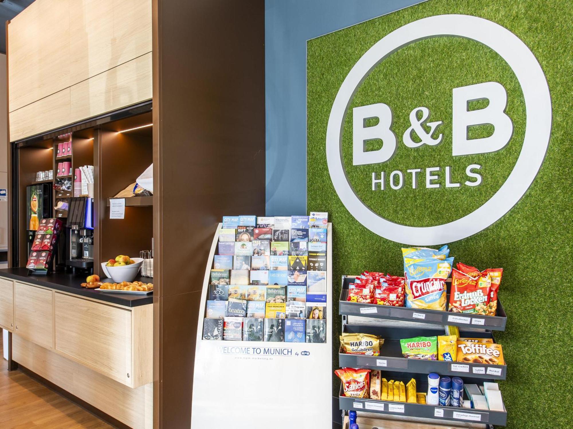 B&B Hotel Muenchen-Trudering Εξωτερικό φωτογραφία